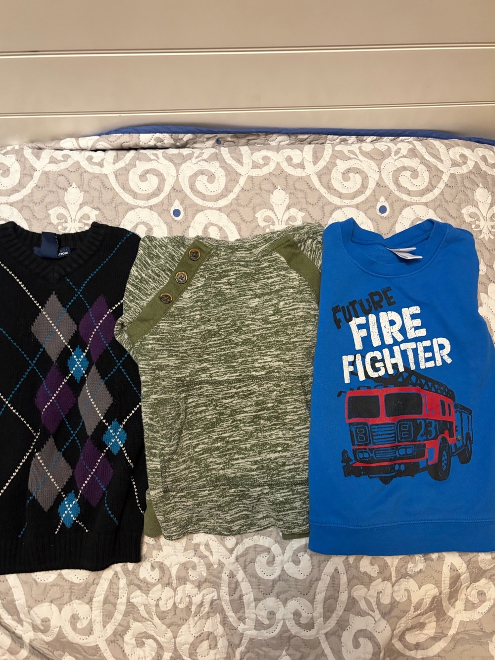 Long-sleeve mixed bundle